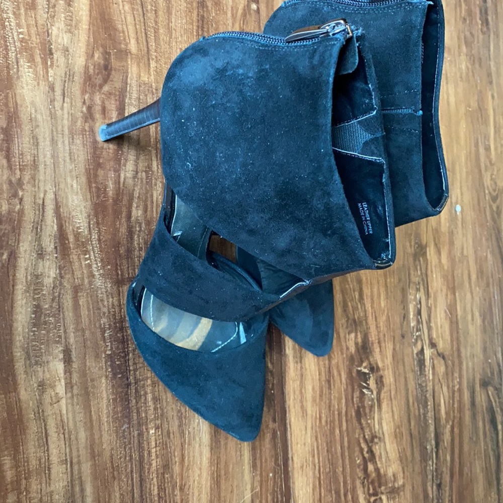 Booties - Picture 4 of 4